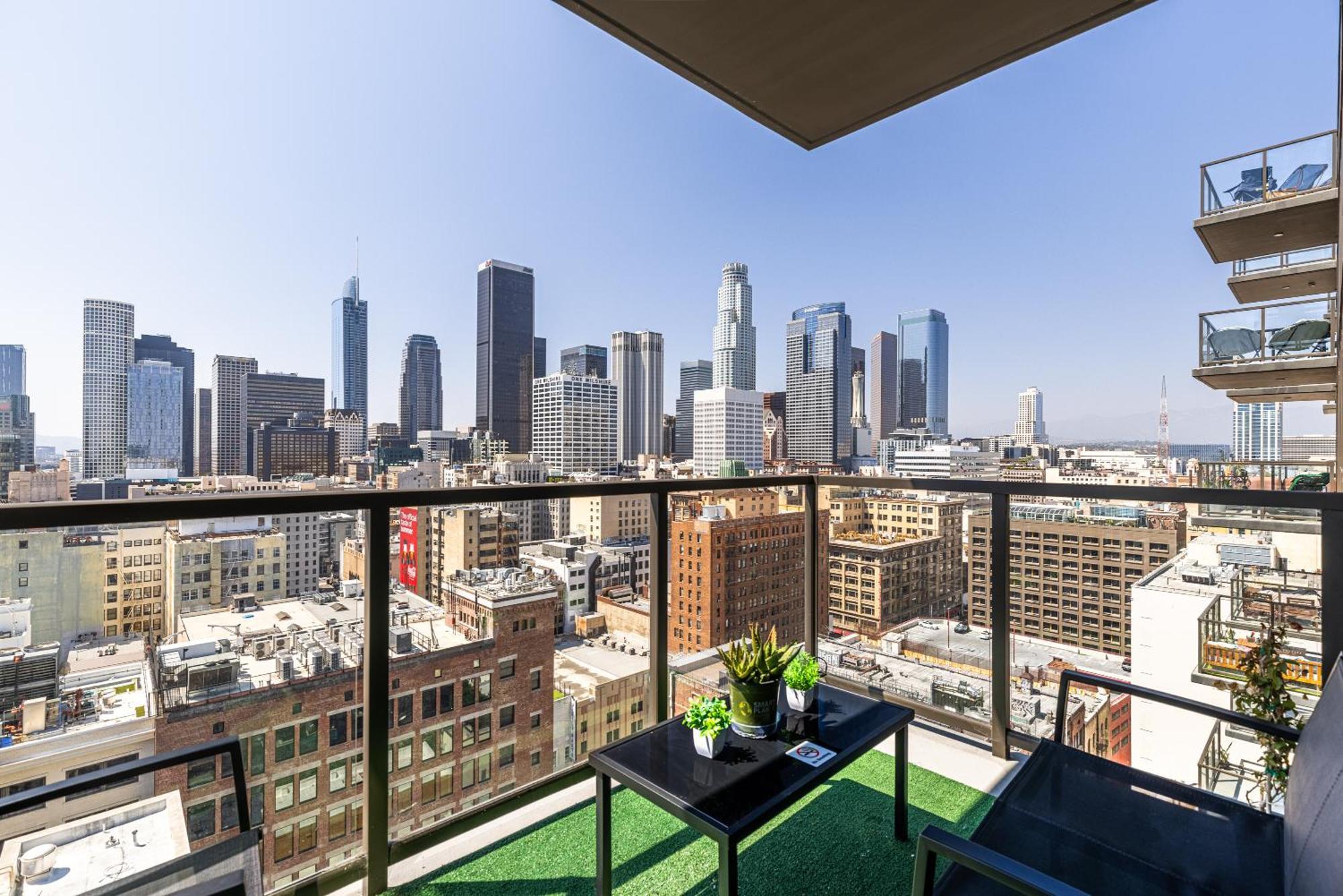Top Floor High Rise 3 Bed Dtla Skyscraper Penthouse Los Angeles Luaran gambar